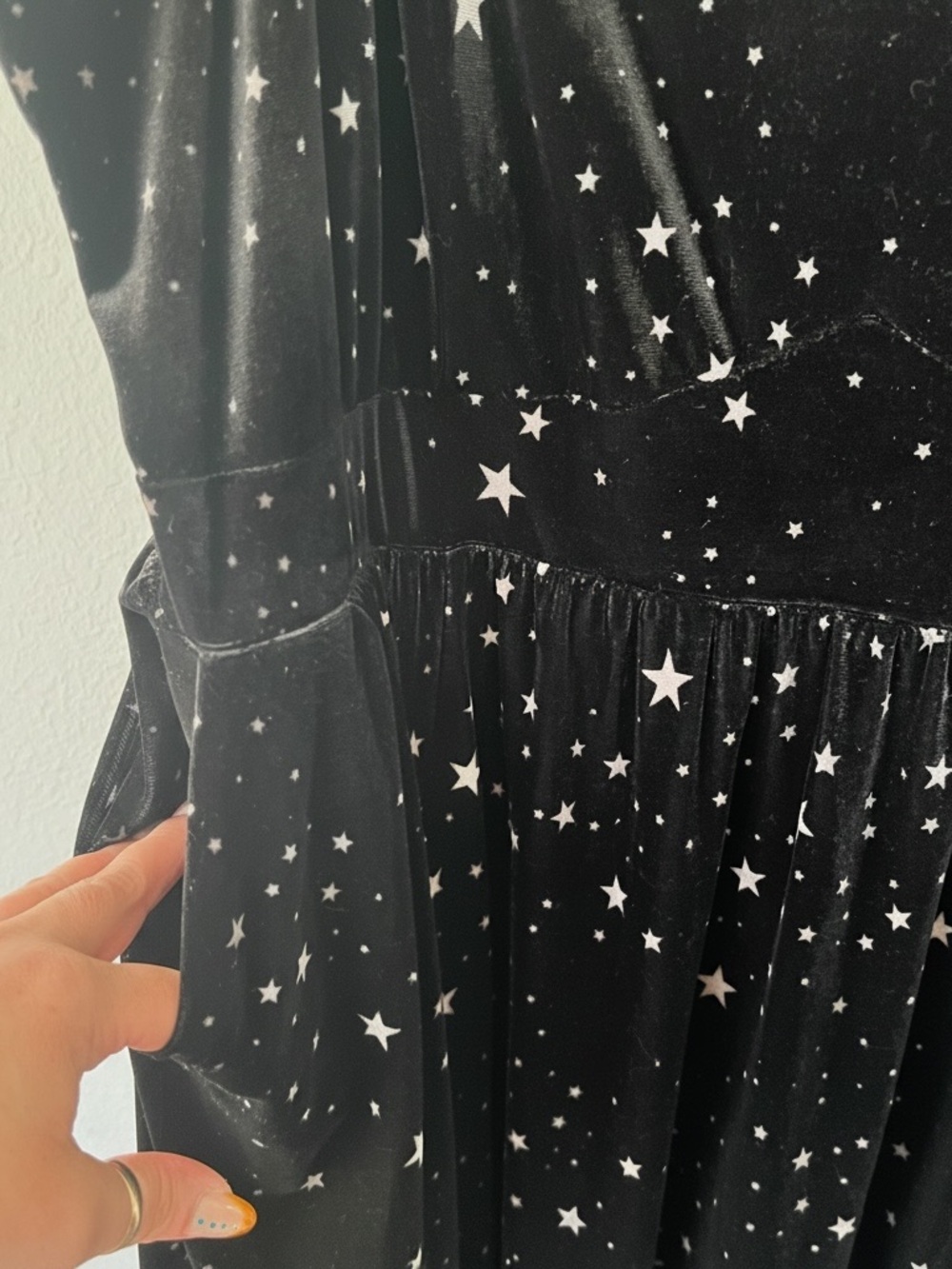 Torrid Midi Velvet Skater Dress Size 3X Black Star Print Sleeveless - Picture 2 of 7
